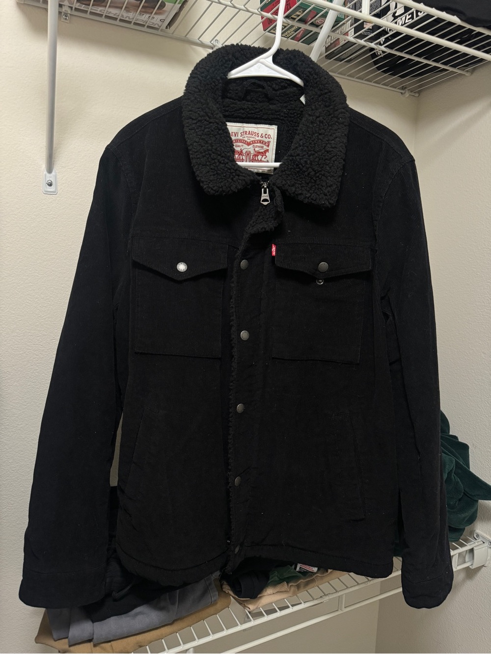Levi's Men's Black Sherpa Collar Corduroy Jacket